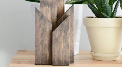stylish wood craft ideas that anyone can pull off 5d6a53f2c08c4 404x224 - ایده های صنایع دستی چوب شیک که هر کس می تواند اجرا کند